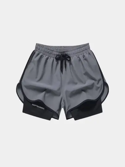 Yugurish uchun sport shortik